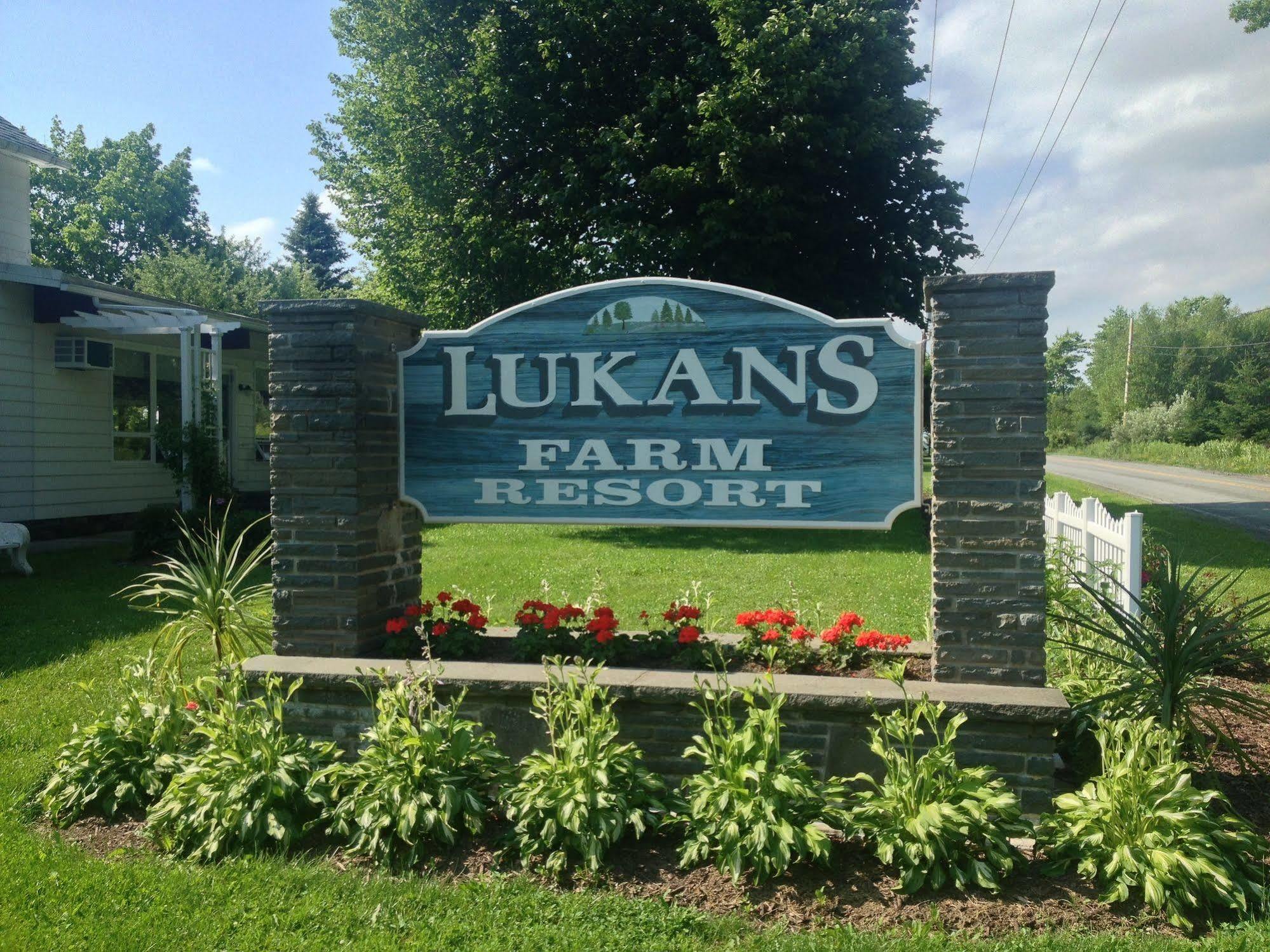 Lukans Farm Resort Hawley Buitenkant foto