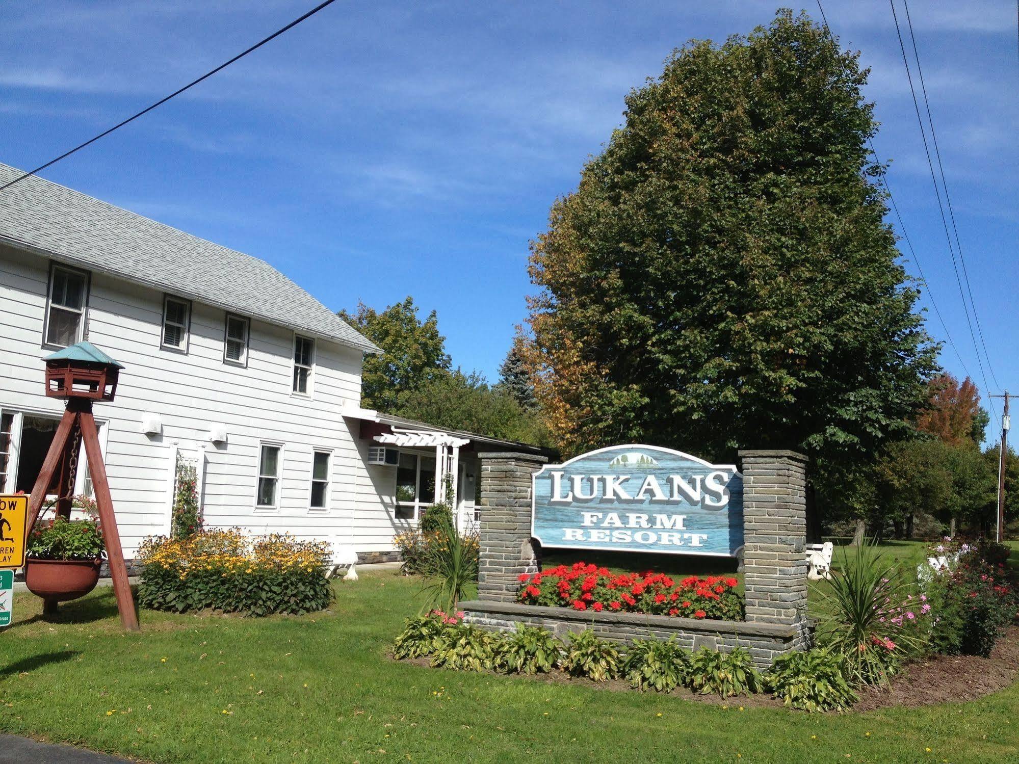 Lukans Farm Resort Hawley Buitenkant foto